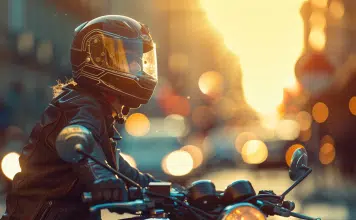 Casque intégral vintage : protection et style pour les motards